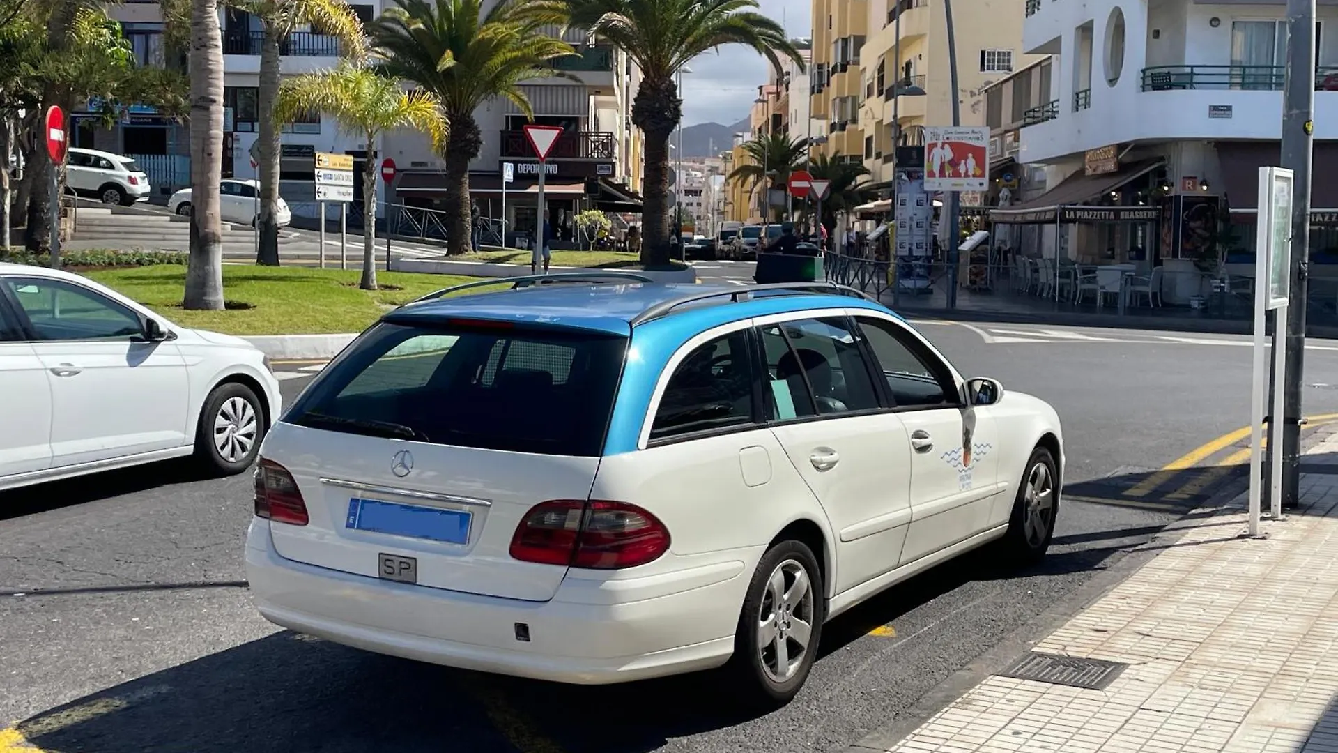 Edificio Gloria Apartment Los Cristianos  Spain