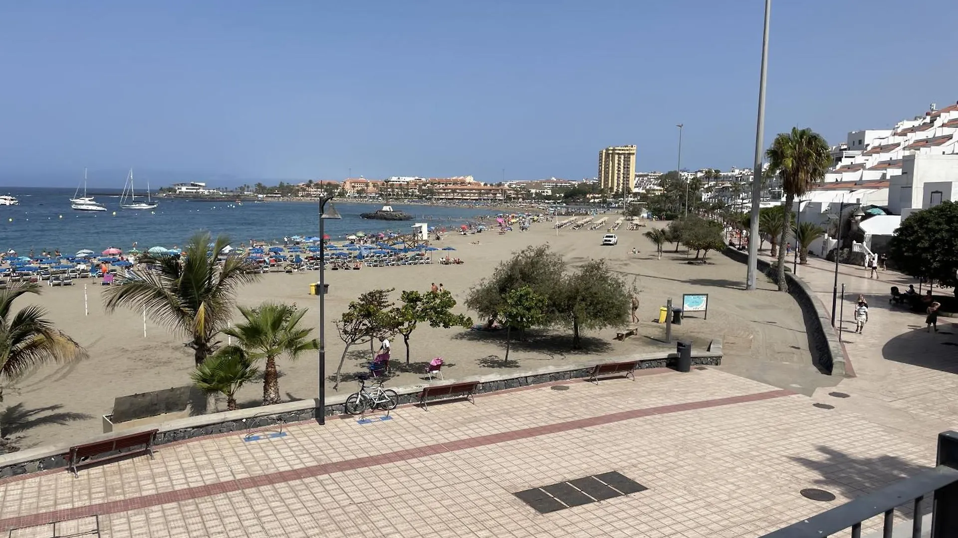 Edificio Gloria Apartment Los Cristianos  Spain